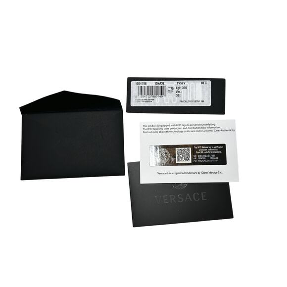 Versace NIB Medusa 110 Square Toe Curb Chain Ankle Strap Heels Sandals 39 $1275 - Picture 8 of 9